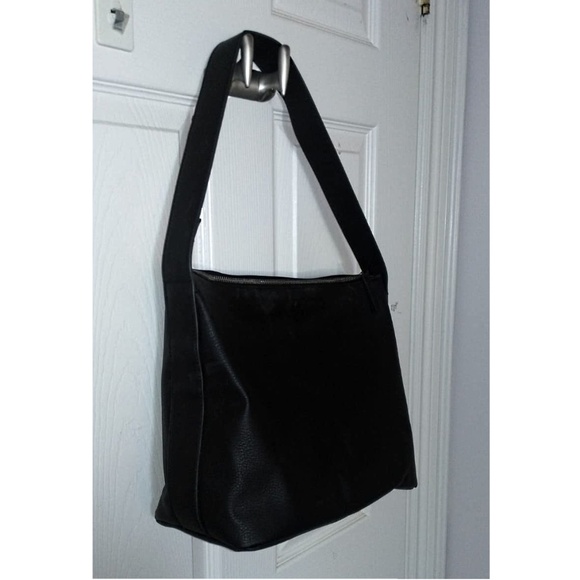 Mid-size Black Faux Leather Purse/Bag - Picture 2 of 3